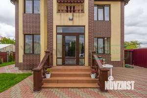 Дом 204м², 2-этажный, участок 6 сот.