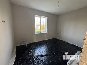 Дом 176м², 2-этажный, участок 6 сот.