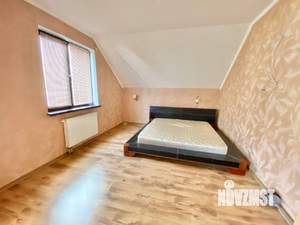 Дом 214м², 2-этажный, участок 4 сот.