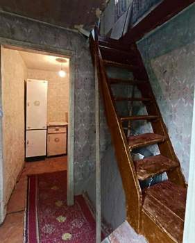 Дом 40м², 2-этажный, участок 6 сот.