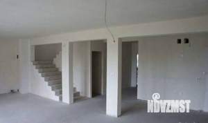 Дом 240м², 3-этажный, участок 3 сот.