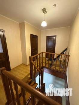 Дом 324м², 2-этажный, участок 6 сот.