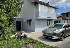 Дом 127м², 2-этажный, участок 6 сот.