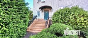 Дом 350м², 2-этажный, участок 10 сот.