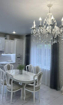 Дом 204м², 2-этажный, участок 5 сот.