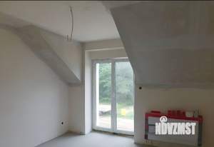 Дом 130м², 2-этажный, участок 6 сот.