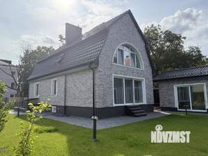 Дом 349м², 3-этажный, участок 8 сот.