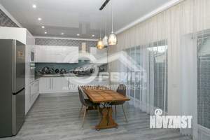 Дом 161м², 2-этажный, участок 4 сот.