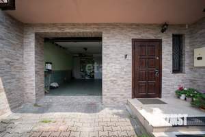 Таунхаус 216м², 3-этажный, участок 4 сот.