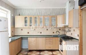 Дача 245м², 3-этажный, участок 6 сот.