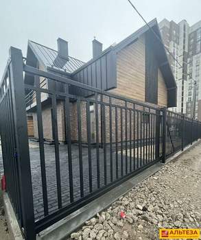 Дом 229м², 2-этажный, участок 4 сот.