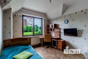 Таунхаус 195м², 3-этажный, участок 2 сот.