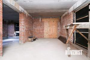 Дом 326м², 2-этажный, участок 6 сот.