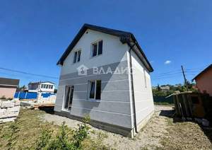 Дом 110м², 2-этажный, участок 4 сот.