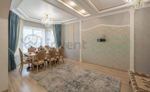 Дом 204м², 2-этажный, участок 6 сот.