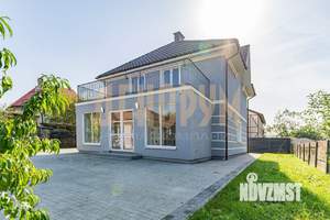 Дом 230м², 3-этажный, участок 6 сот.