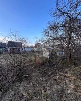 Дом 30м², 2-этажный, участок 4 сот.