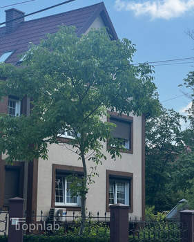 Дом 324м², 3-этажный, участок 10 сот.