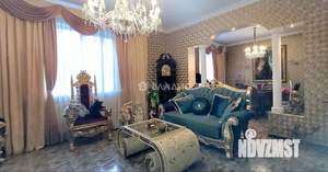 Дом 350м², 2-этажный, участок 10 сот.