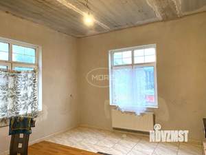 Дом 220м², 2-этажный, участок 6 сот.