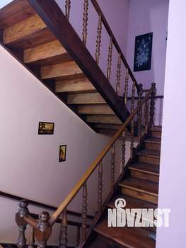 Дом 263м², 3-этажный, участок 6 сот.