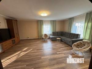 Дом 132м², 2-этажный, участок 8 сот.