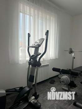 Дом 204м², 2-этажный, участок 5 сот.