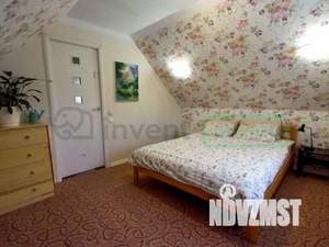 Дом 70м², 2-этажный, участок 4 сот.