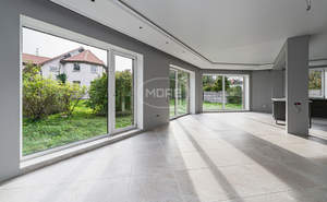 Дом 332м², 3-этажный, участок 6 сот.