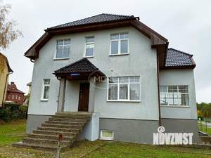 Дом 220м², 2-этажный, участок 6 сот.