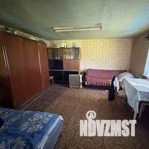 Дом 40м², 2-этажный, участок 6 сот.