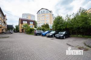 Таунхаус 138м², 3-этажный, участок 1 сот.