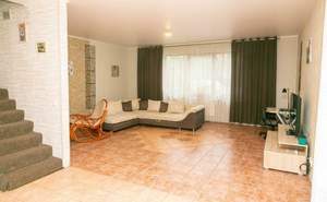 Дом 177м², 3-этажный, участок 0 сот.