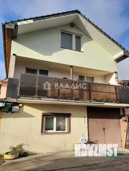 Таунхаус 150м², 3-этажный, участок 1 сот.