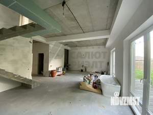 Дом 180м², 2-этажный, участок 3 сот.