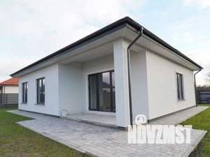 Дом 100м², 1-этажный, участок 6 сот.