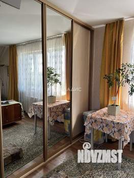 Дом 77м², 2-этажный, участок 9 сот.