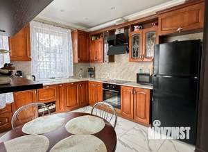 Дом 130м², 2-этажный, участок 6 сот.