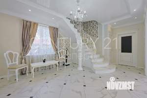 Дом 175м², 3-этажный, участок 8 сот.