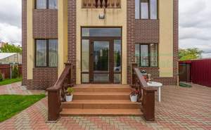 Дом 204м², 2-этажный, участок 6 сот.