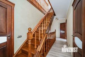 Таунхаус 212м², 3-этажный, участок 2 сот.