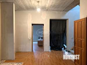 Дом 220м², 2-этажный, участок 6 сот.