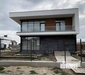 Дом 130м², 2-этажный, участок 4 сот.