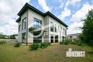 Дом 202м², 2-этажный, участок 5 сот.