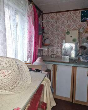 Дом 10м², 2-этажный, участок 5 сот.