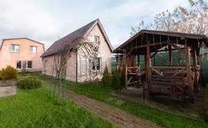 Дом 110м², 2-этажный, участок 6 сот.