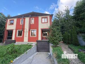 Дом 324м², 2-этажный, участок 6 сот.