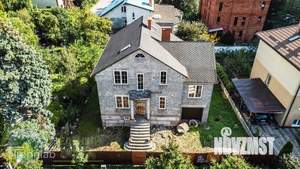 Дом 270м², 2-этажный, участок 7 сот.