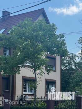 Дом 324м², 3-этажный, участок 10 сот.