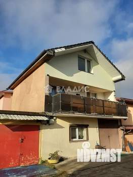 Таунхаус 150м², 3-этажный, участок 1 сот.